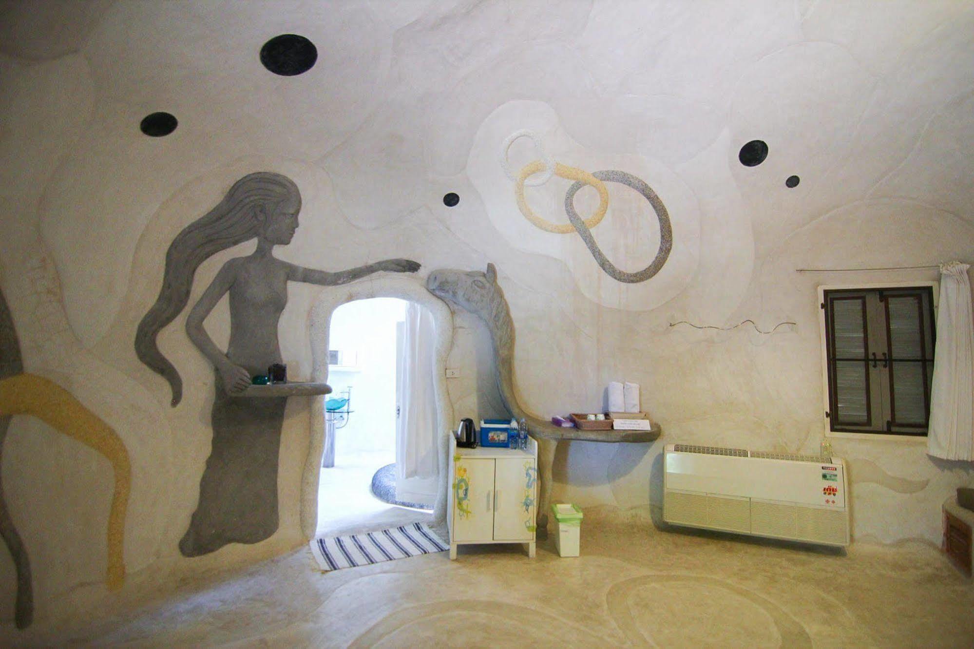 Hotel Naidee Sculptured Huts HHQ Esterno foto