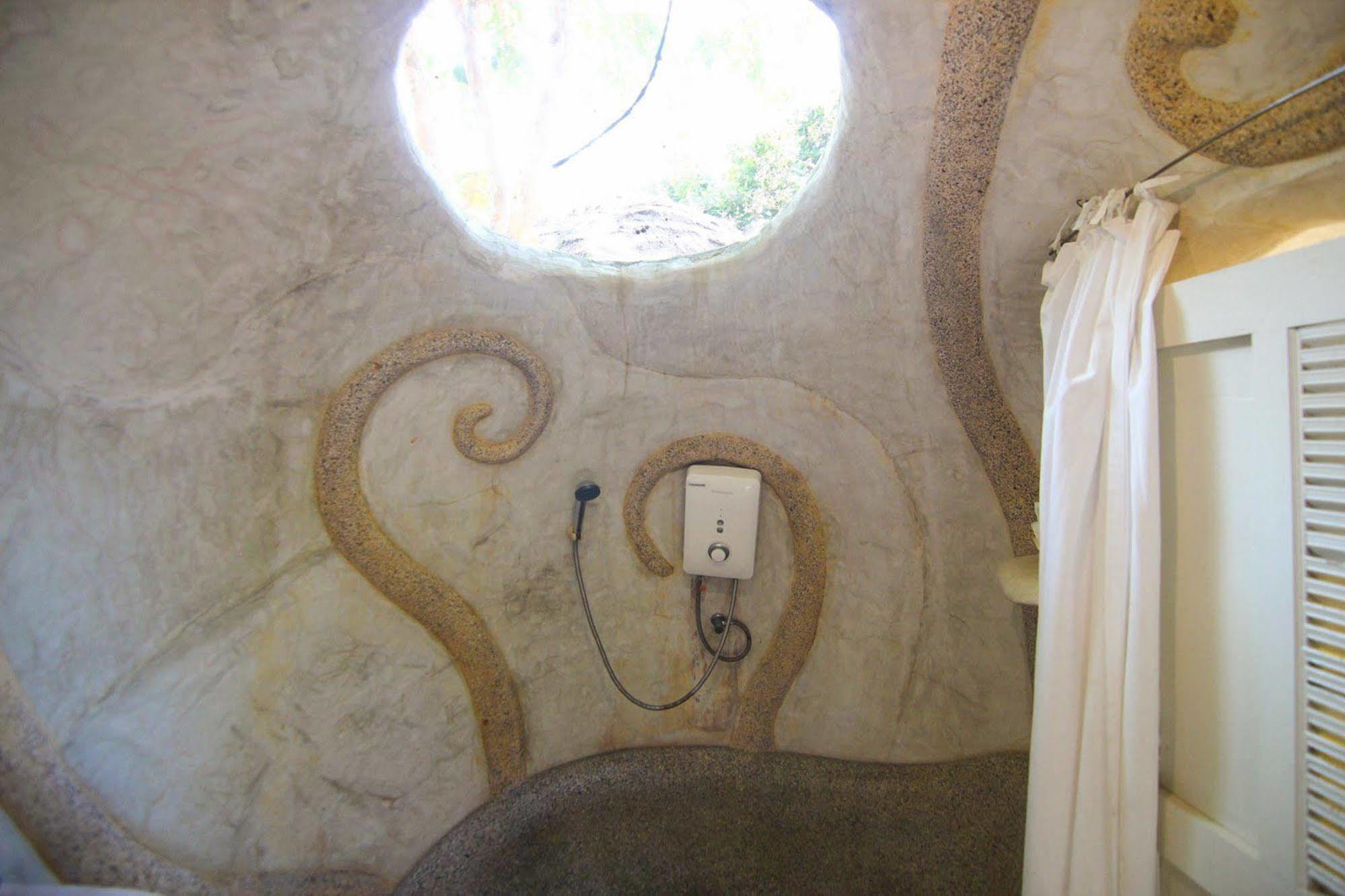 Hotel Naidee Sculptured Huts HHQ Esterno foto